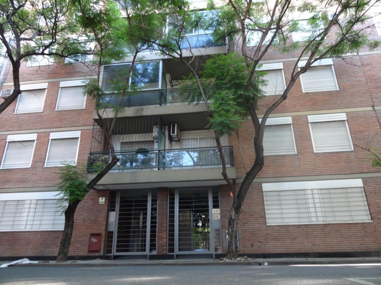 Amplio Dpto Con Jardin En El Centro De La Ciudad Apartment Росарио Екстериор снимка